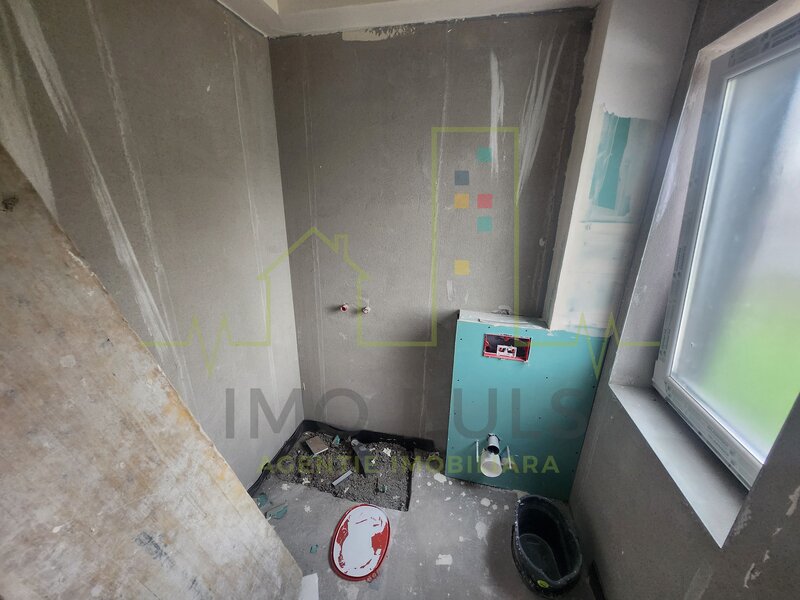 Dumbravita, duplex despartit prin garaj, finisaje superioare
