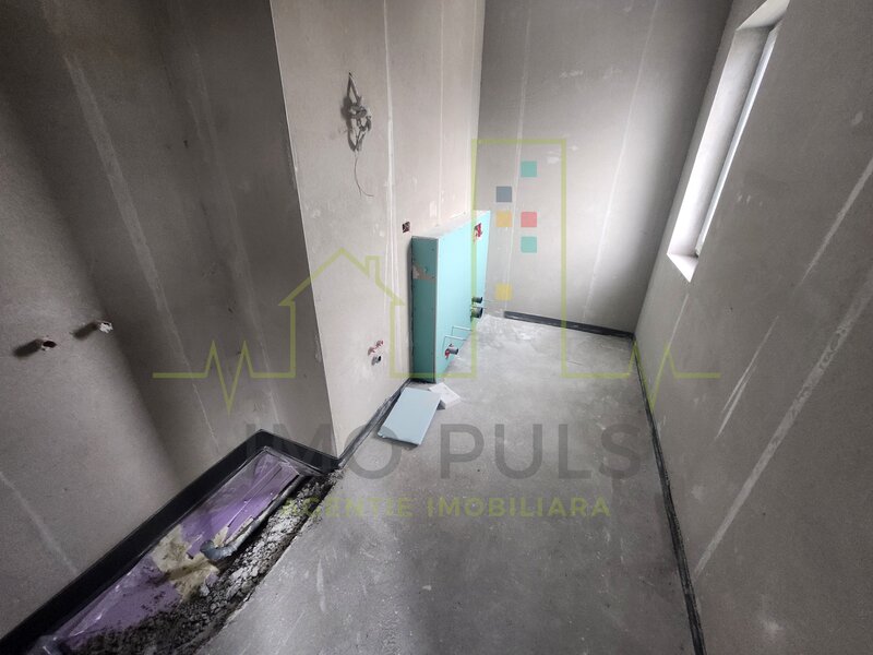 Dumbravita, duplex despartit prin garaj, finisaje superioare